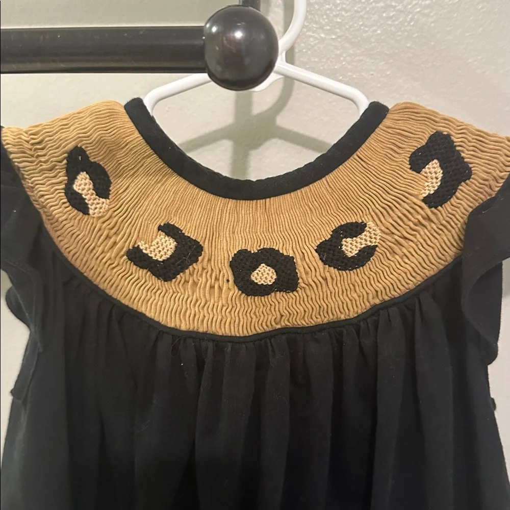 Cheetah Smocked Bloomer Set - Picture 2 of 5
